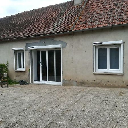 Maison A La Ferme Saint-Aubin-le-Monial Exteriér fotografie
